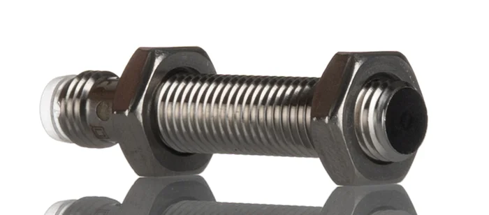 BALLUFF M8 Näherungssensor Induktiv, Gewinderohr 1,5 mm PNP 10 → 30 V dc / 200 mA NO, IP67
